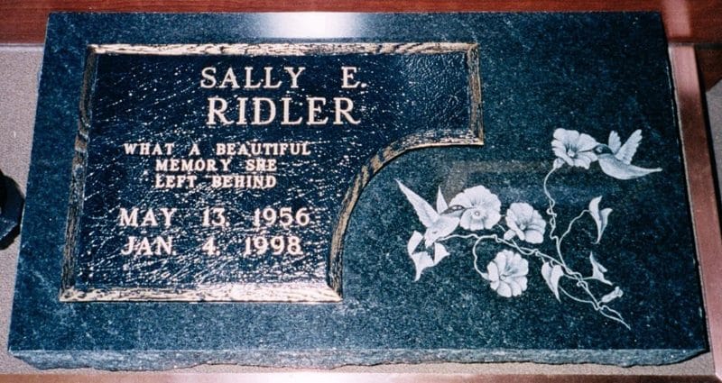 Ridler Black Granite and Bronze Flat Marker with Bird Etching