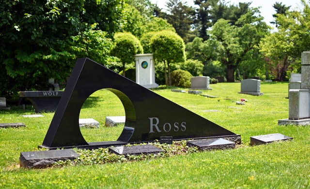 Ross Black Geometric Triangle Shaped Modern Monument